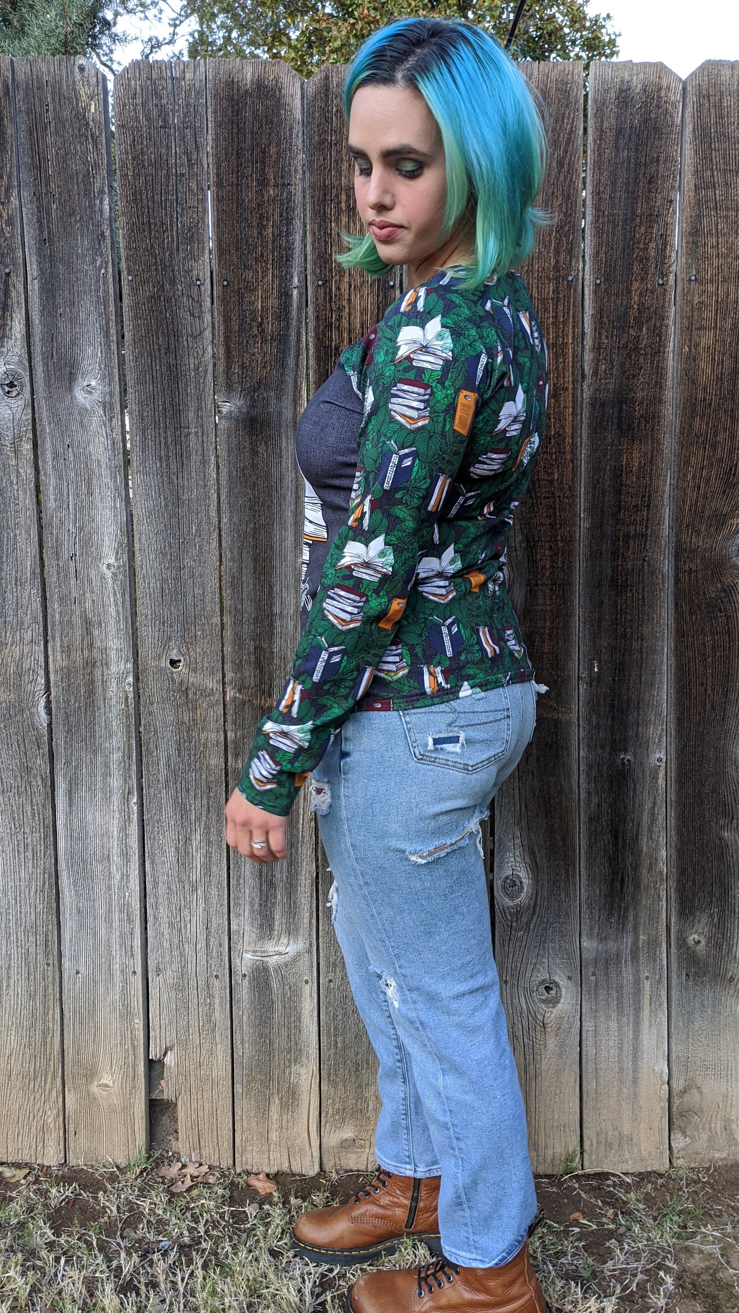 Minky - Retail Fabric Round PP - Spring Skeletons with Succulent and Monstera Skull rerun
