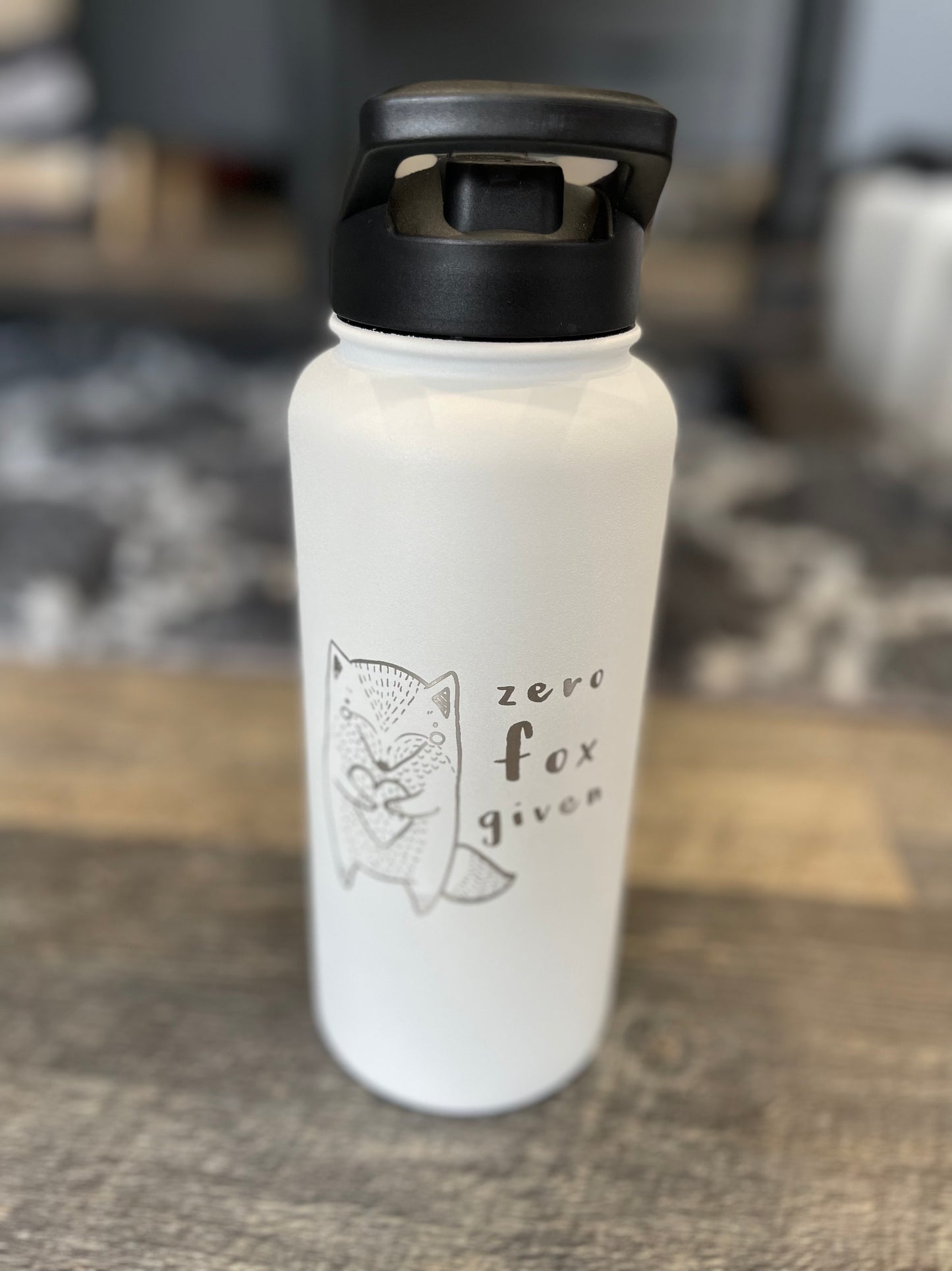 Retail - 32oz WHITE Engraved Water Bottles with plastic spout and straw - Matte White