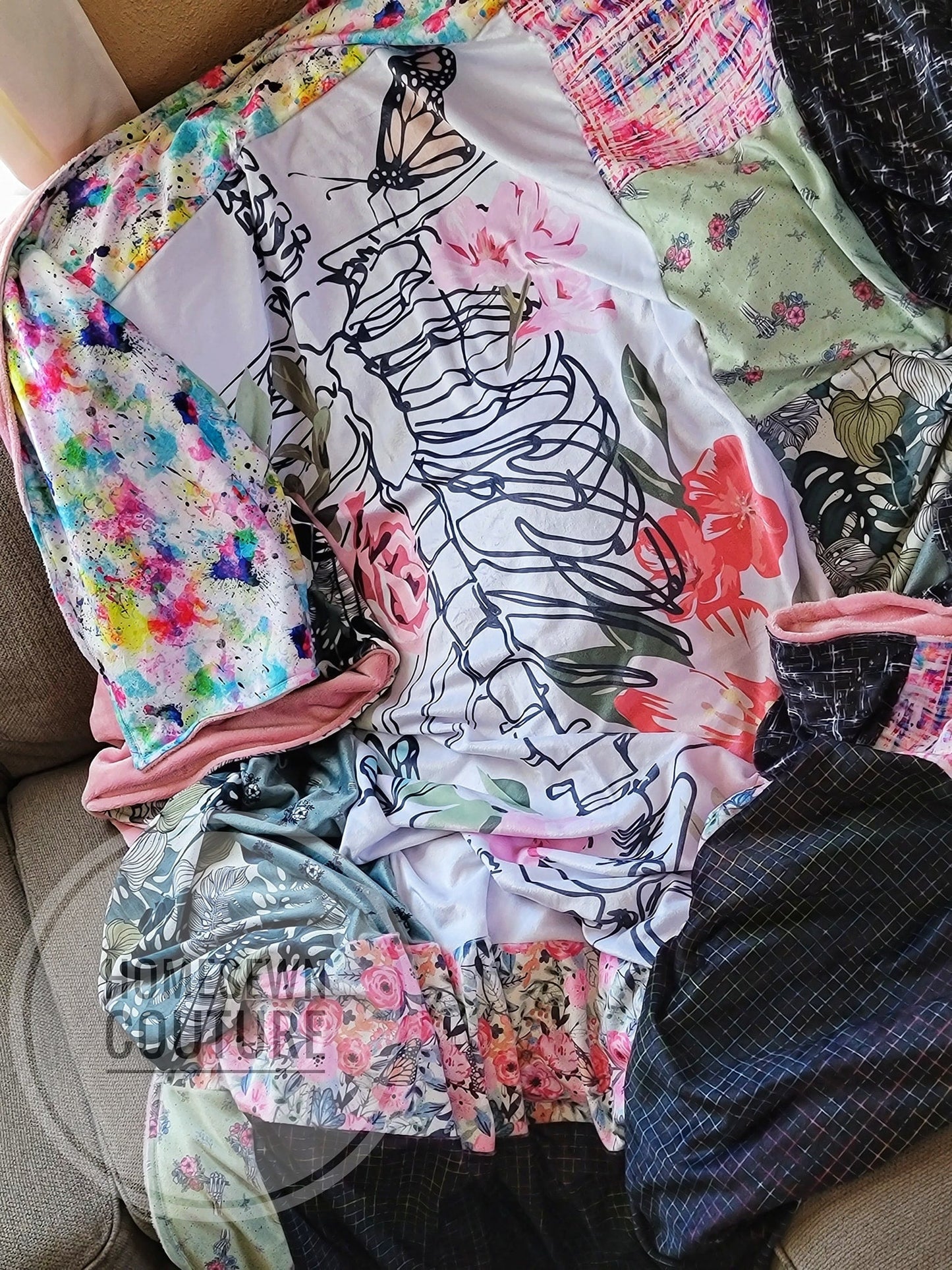 Minky - Retail Fabric Round PP - Spring Skeletons with Succulent and Monstera Skull rerun