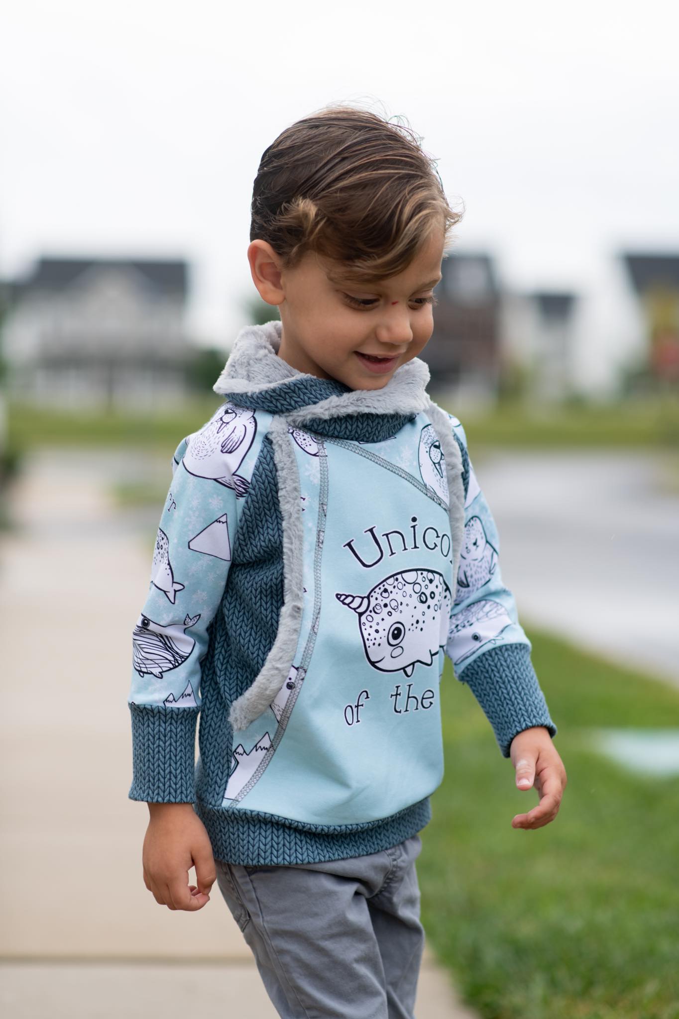 Round TT - Cotton Lycra Kid Panels listed here - Xmas, Penguins, Fa l friends, freezing friends, Santa, Reruns and more retail