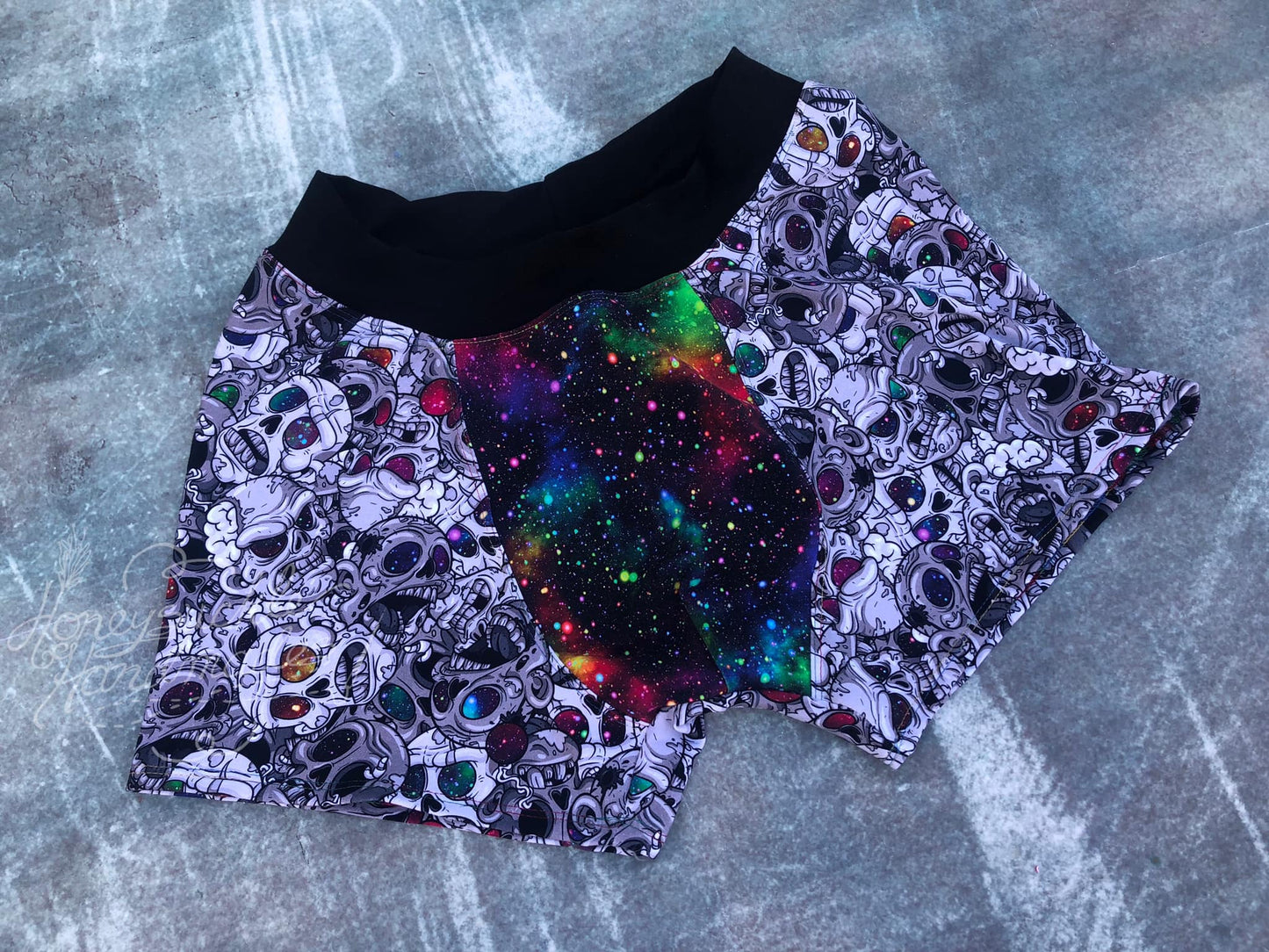 Squish - Round YY - PRIDE - Fabric Retail