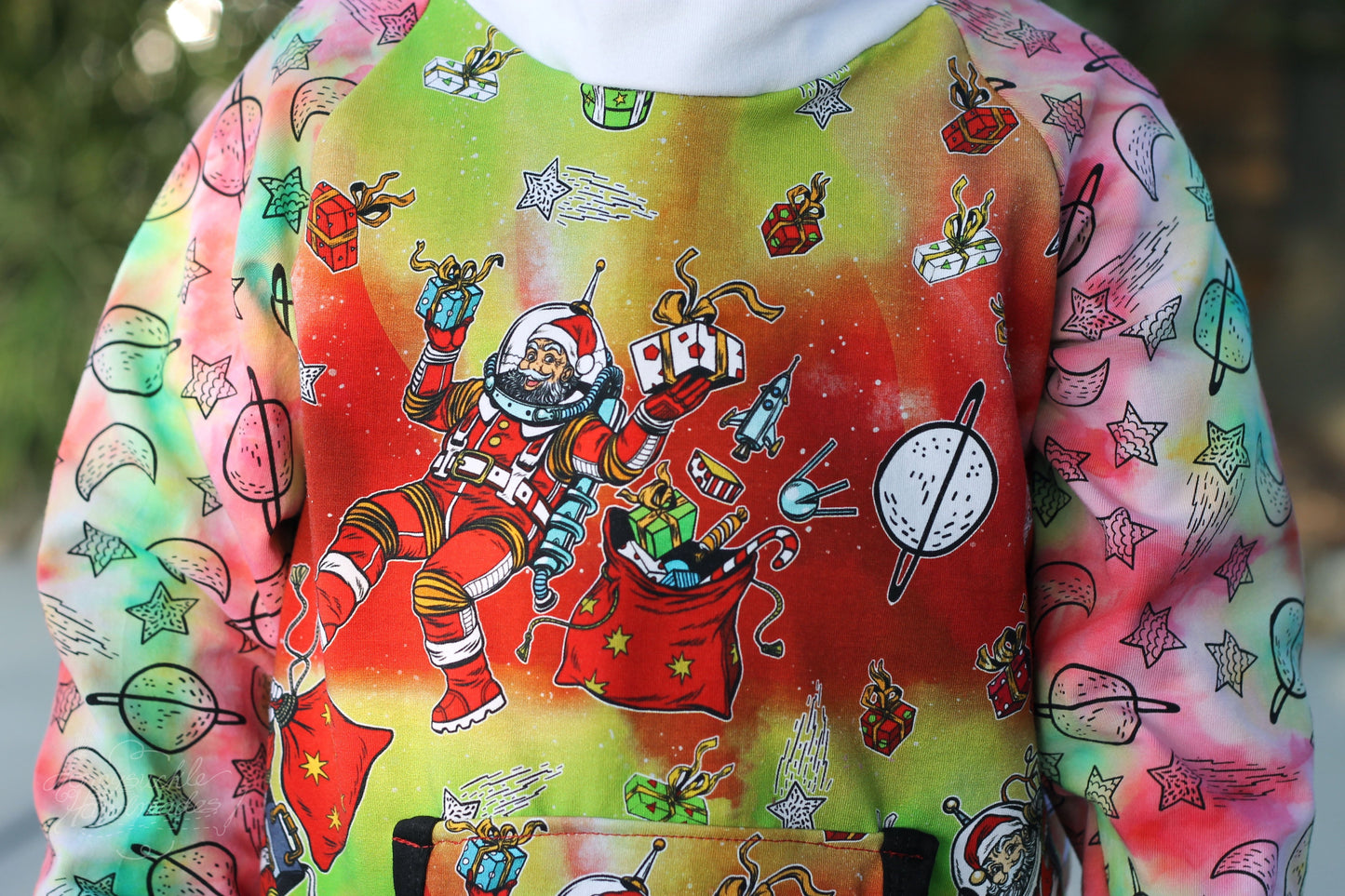 Bamboo Lycra - Round TT Holiday Winter Fall and Rerun Prints Retail