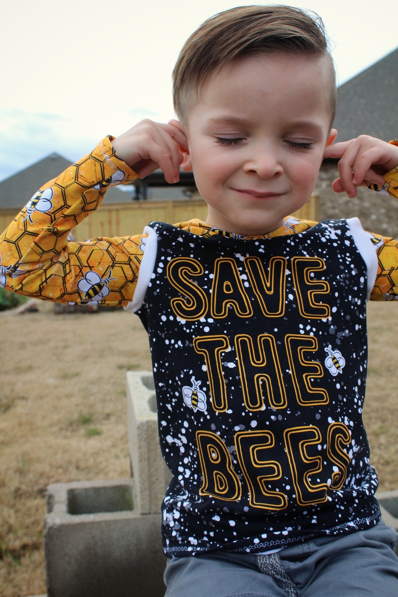 Hedgies, Bees or Succulents kid panels - Cotton Lycra - Round AA Retail Hedgehog and Bees