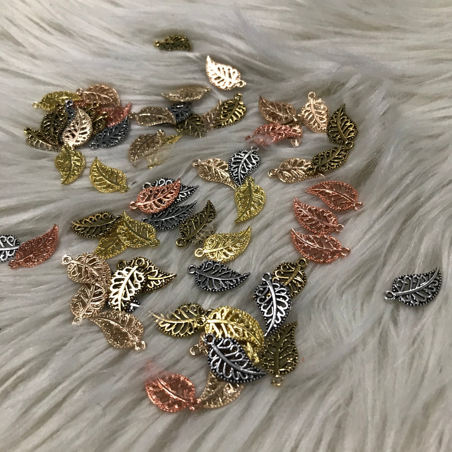 Mini Leaf Charms or zipper pull - 5 colors available - Retail left from PP5