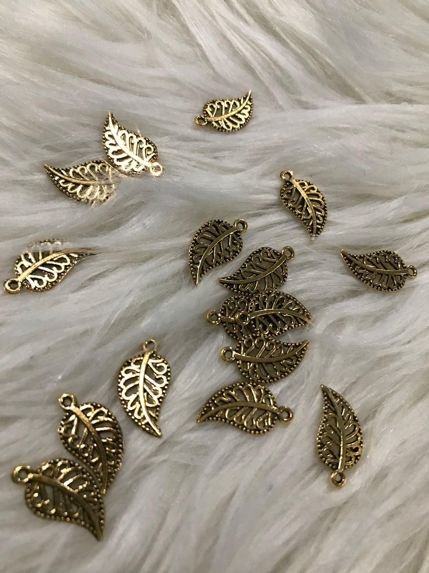 Mini Leaf Charms or zipper pull - 5 colors available - Retail left from PP5