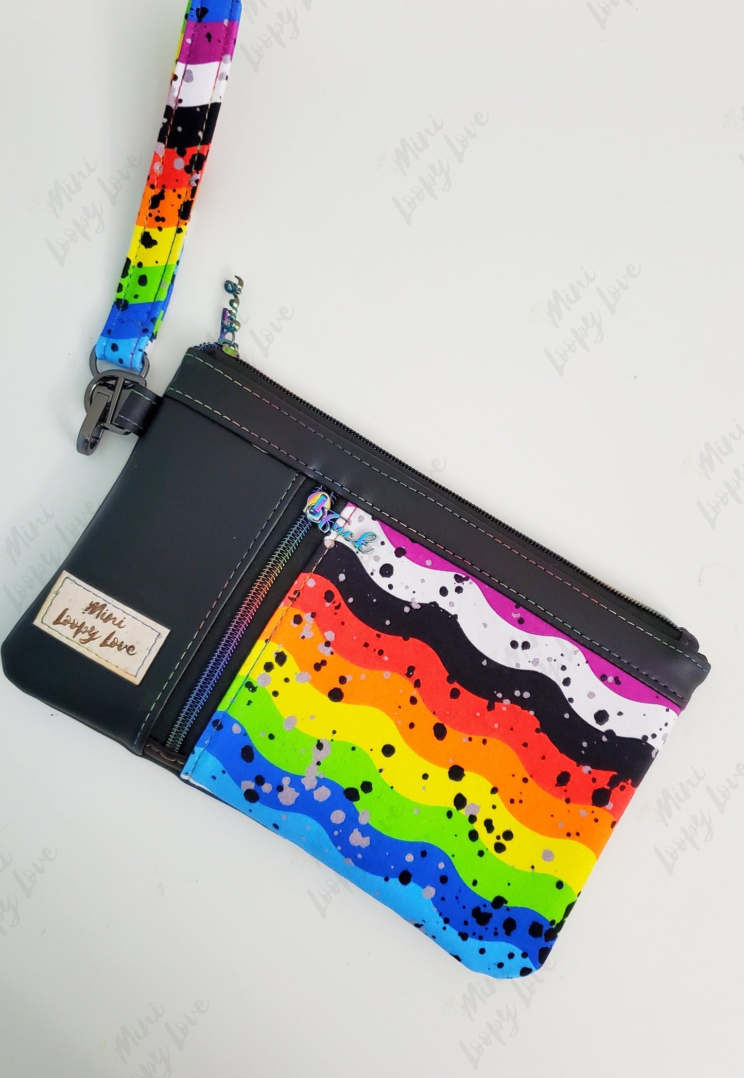 Squish - Round YY - PRIDE - Fabric Retail