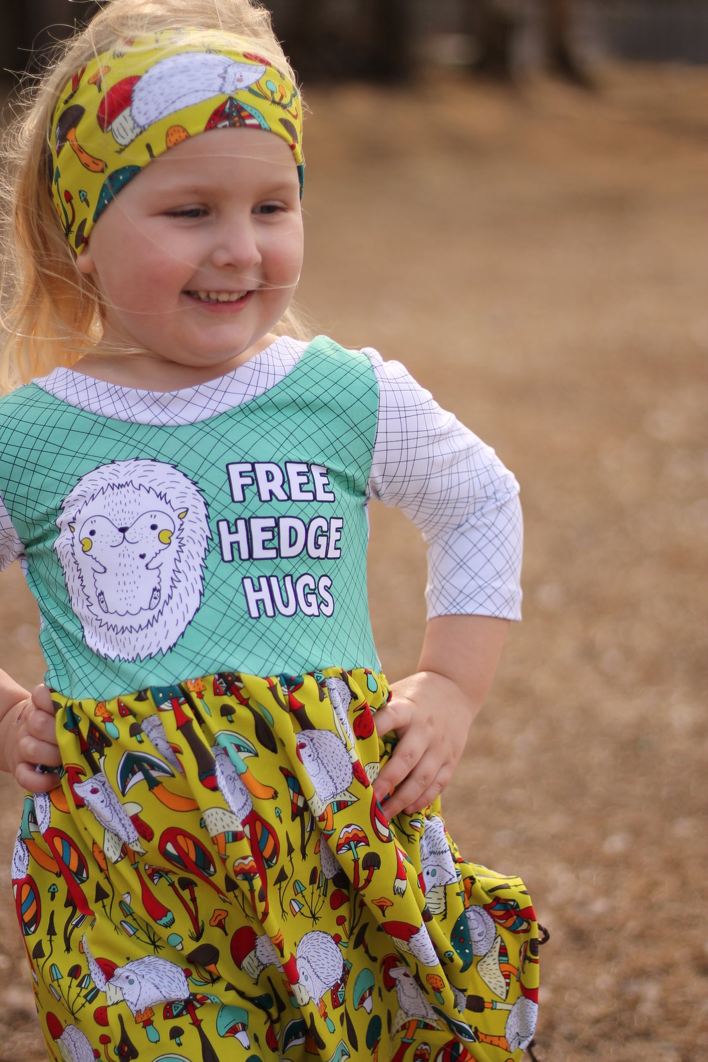 Hedgies, Bees or Succulents kid panels - Cotton Lycra - Round AA Retail Hedgehog and Bees