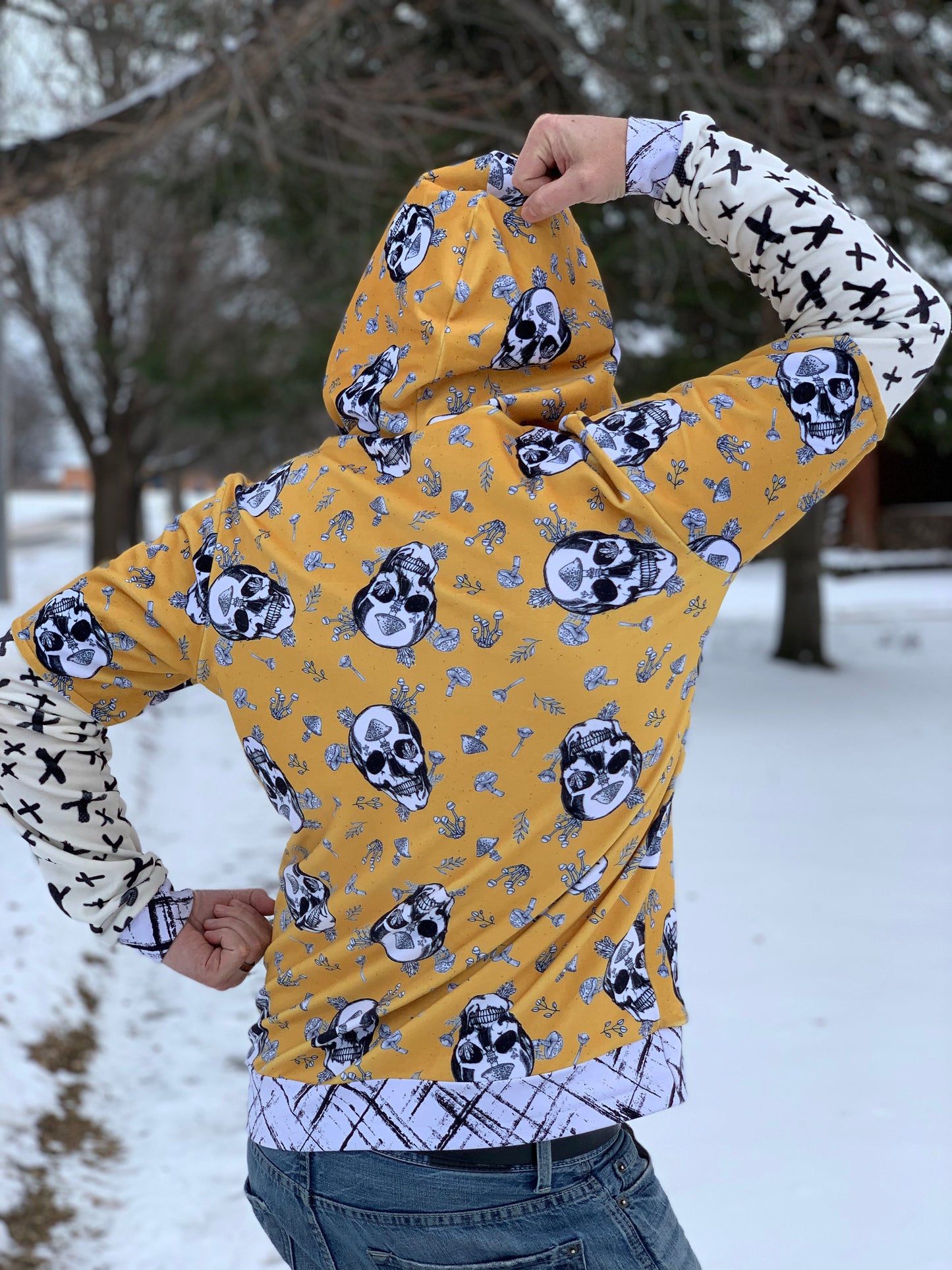Athletic Sport Lycra - Round OO - Skulls & Shrooms, Magical Forest, New Wilderness & Hedgies - Fabric Retail